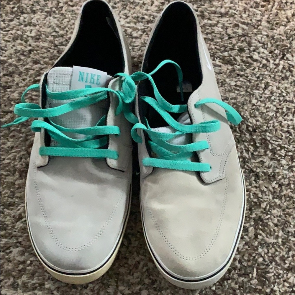 COPY - Casual Nike Sneakers